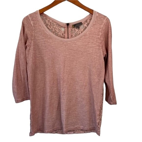 Jeans by Buffalo Lace Embroidered Top 3/4 Sleeve Exposed Back Zip Barbie Pink - Picture 2 of 13